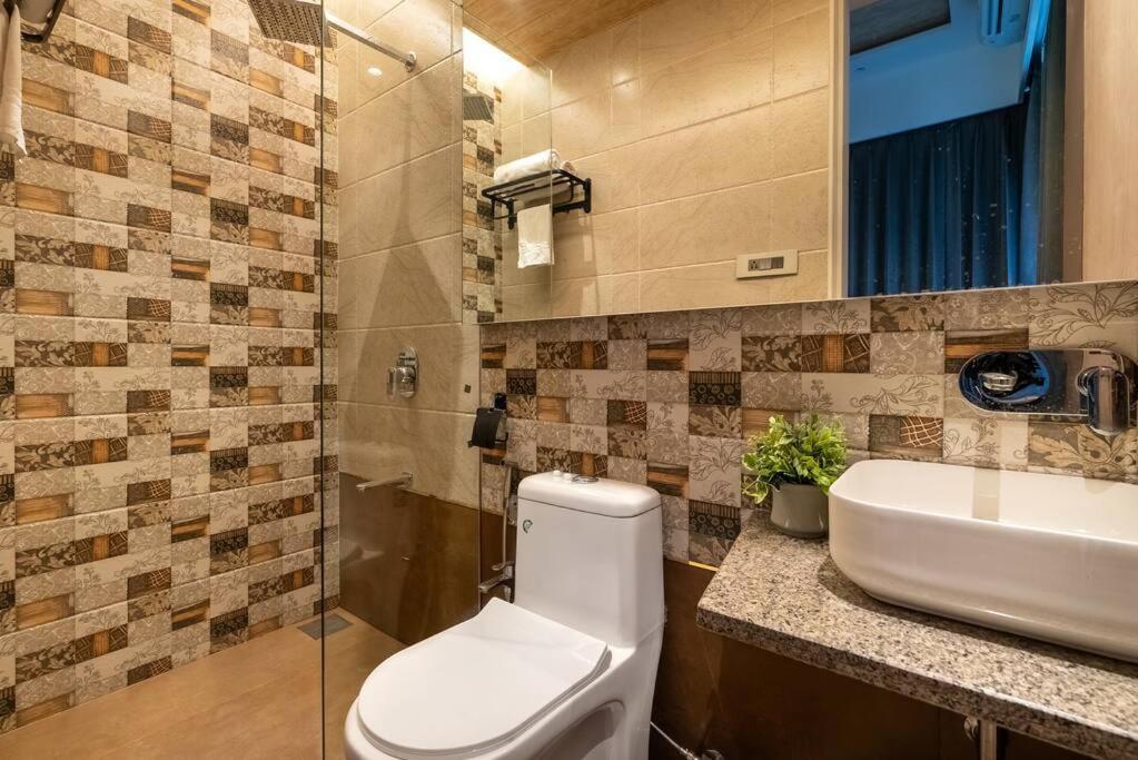 Stayscape Maison Bellevue 6Bhk Lonavala