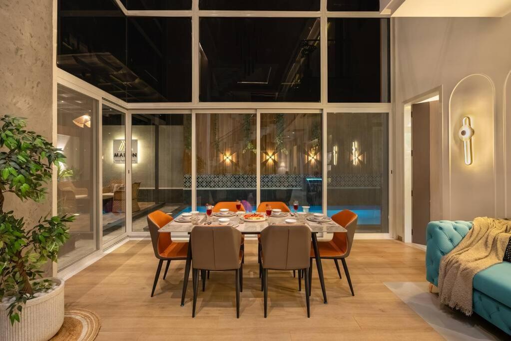 Villa Stayscape Maison Bellevue 6Bhk Lonavala *