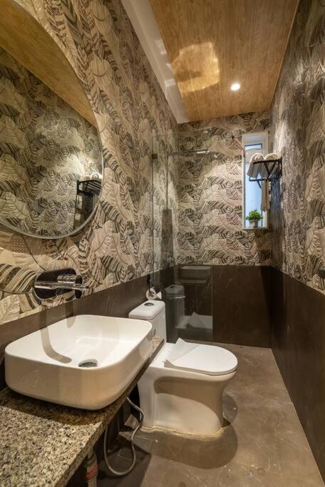 Stayscape Maison Bellevue 6Bhk Lonavala